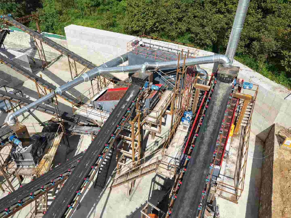 河卵石破碎生產(chǎn)線